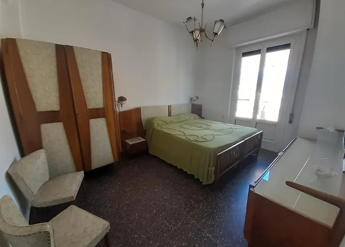 Attico Sul Mare Con Balcone Sulla E Terrazza Solarium Di 25 Mq Διαμέρισμα