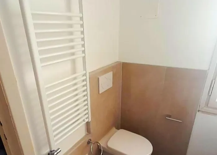 Attico Sul Mare Con Balcone Sulla E Terrazza Solarium Di 25 Mq Διαμέρισμα Pietra Ligure